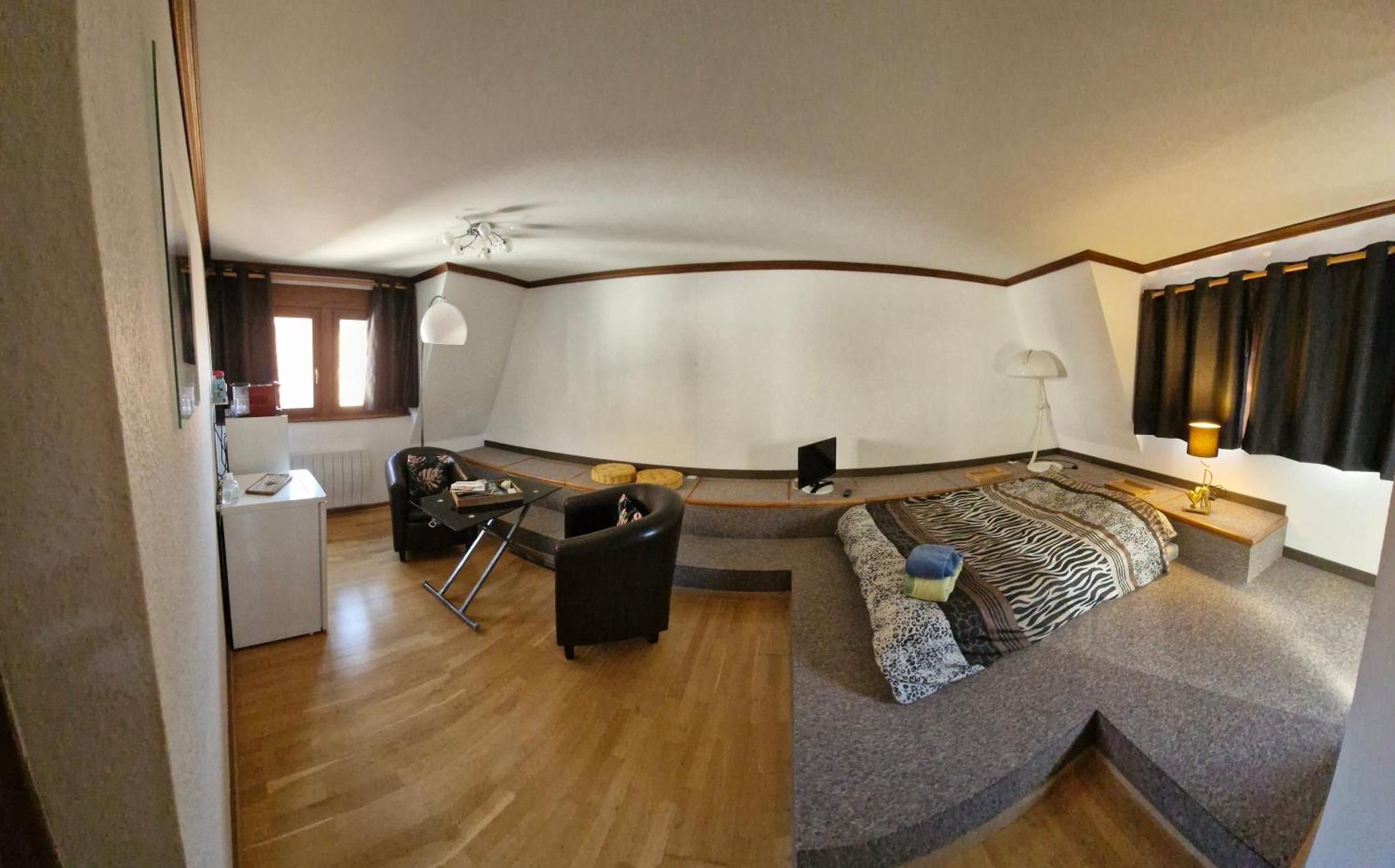 Appartement Face à la cathédrale à Strasbourg Extérieur photo